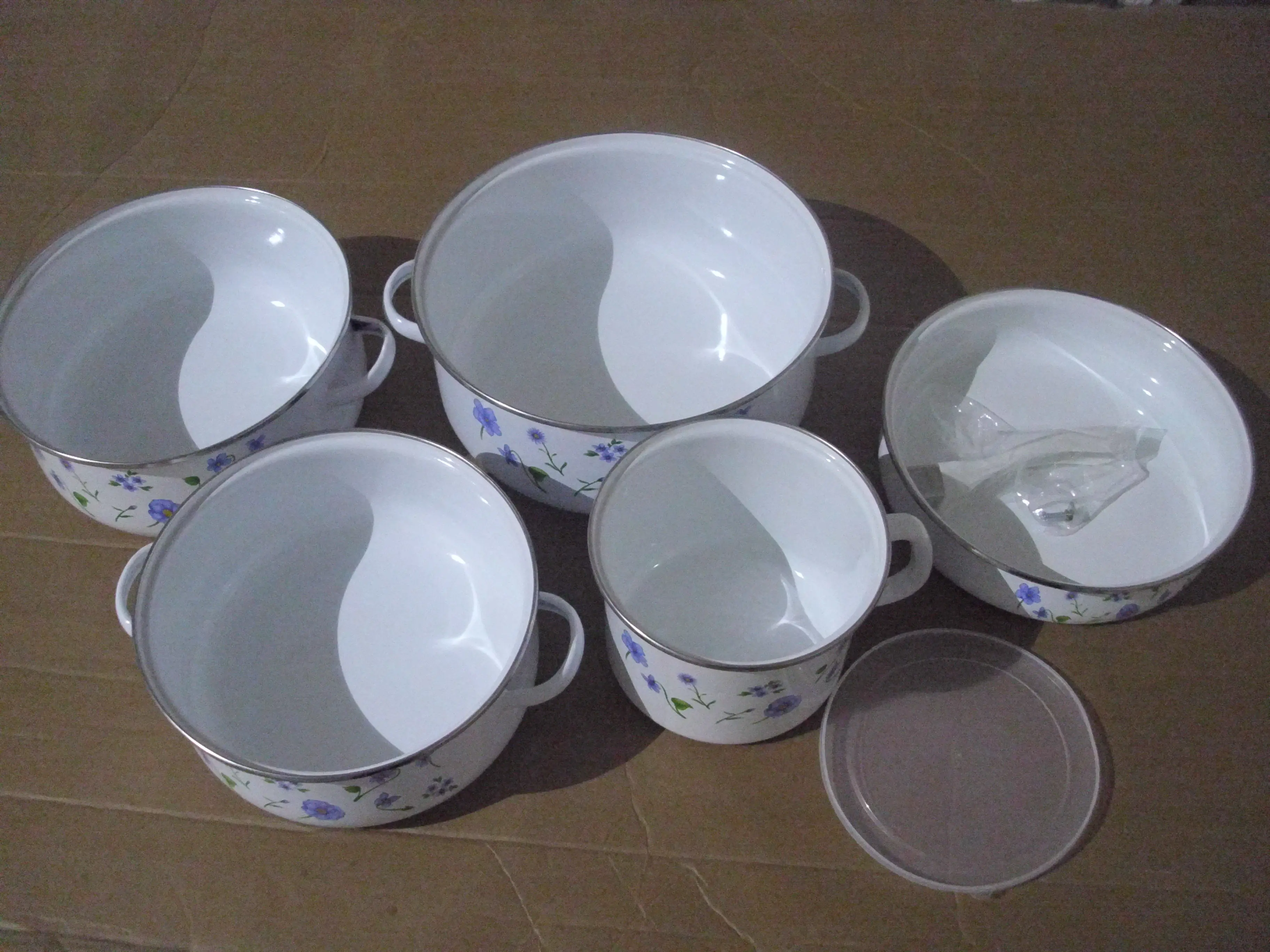 Mexico Enamel Casserole Sets 22/24/26cm pot 24cm frypan 16cm cup AVON Ollas de Peltre Enamel Cookware Enamel hetera sweet cottag