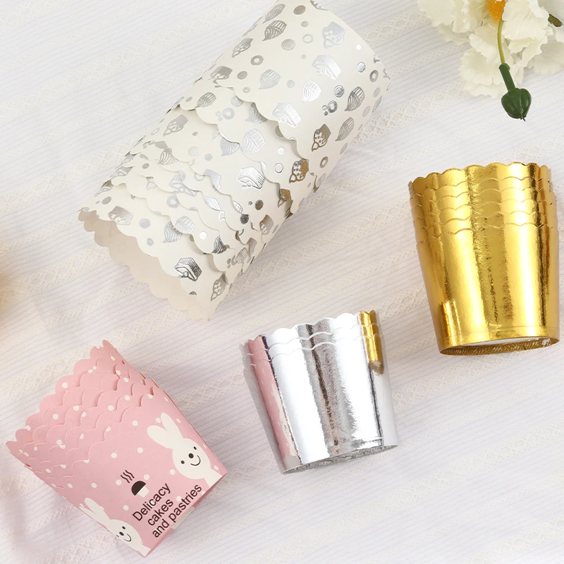 Turquoise Chevron Scollaped High temperature baking cups