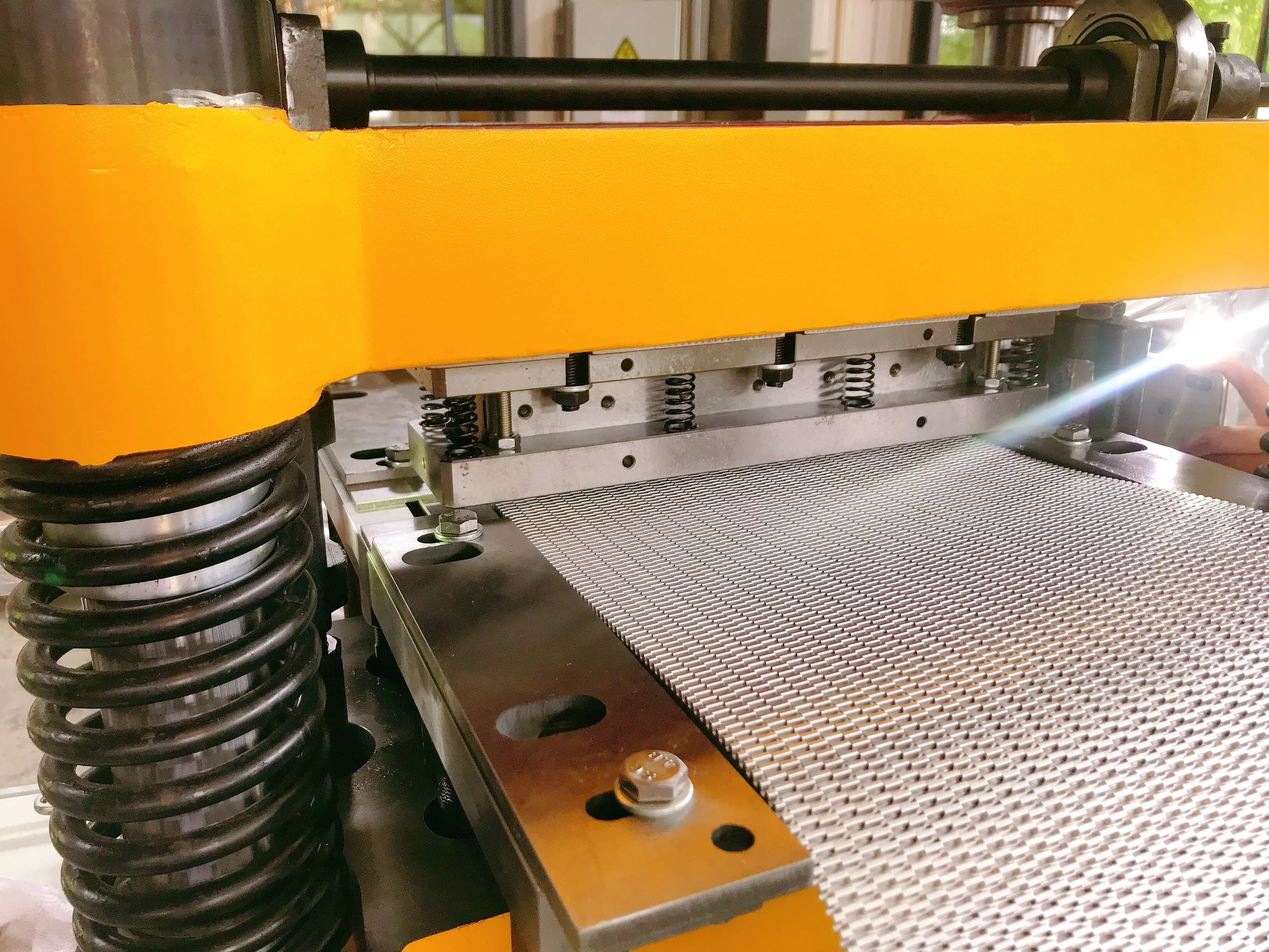 Wondery Latest Design Long Service Life Air Conditioner Aluminum Copper Progressive Fin Stamping Punching Die