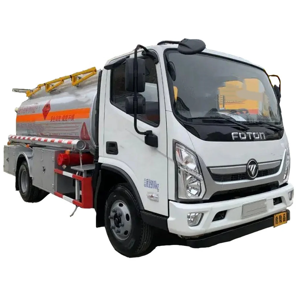 Foton fuel tank truck 6 wheel 108hp small 5000L fuel truck for sale