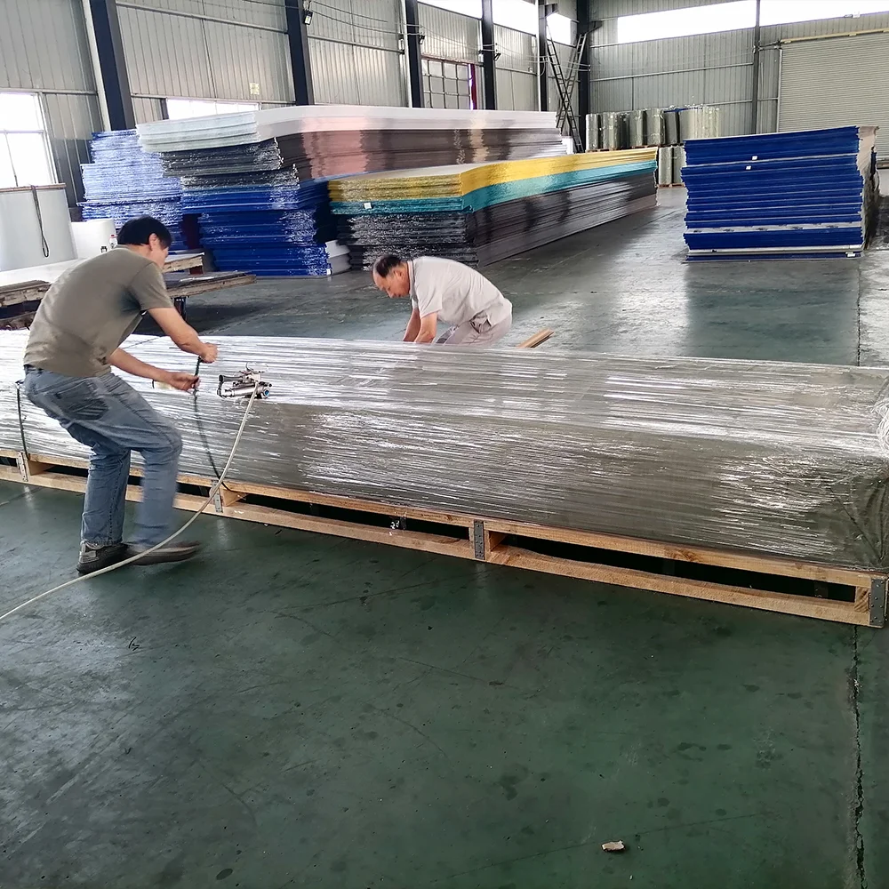Transparent UV Resistant Prismatic Corrugated Roof Polycarbonate Sheet For Sound Insulation