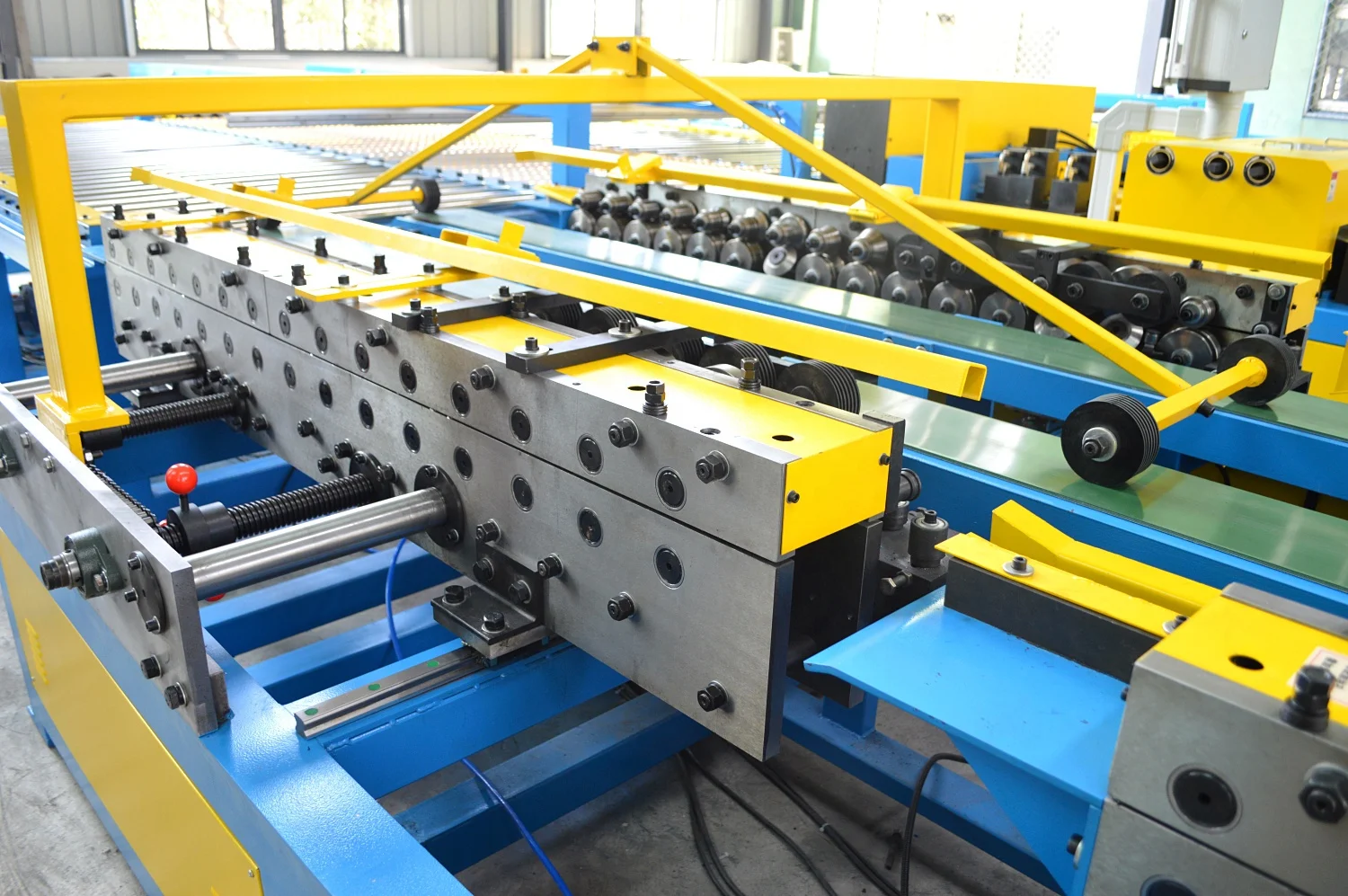 Квадратная трубопроводная формовочная машина, U-образная Автоматическая трубопроводная линия 5