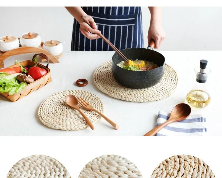 Factory direct sale corn husk hand-woven insulated household coffee table straw table mat pot mat