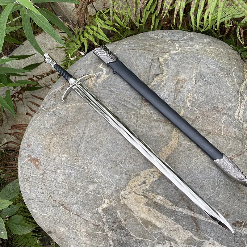 The most popular Song of Ice and Fire Thrones Longclaw Direwolf Sword keychain toys art 30 CM from China Manufacturer