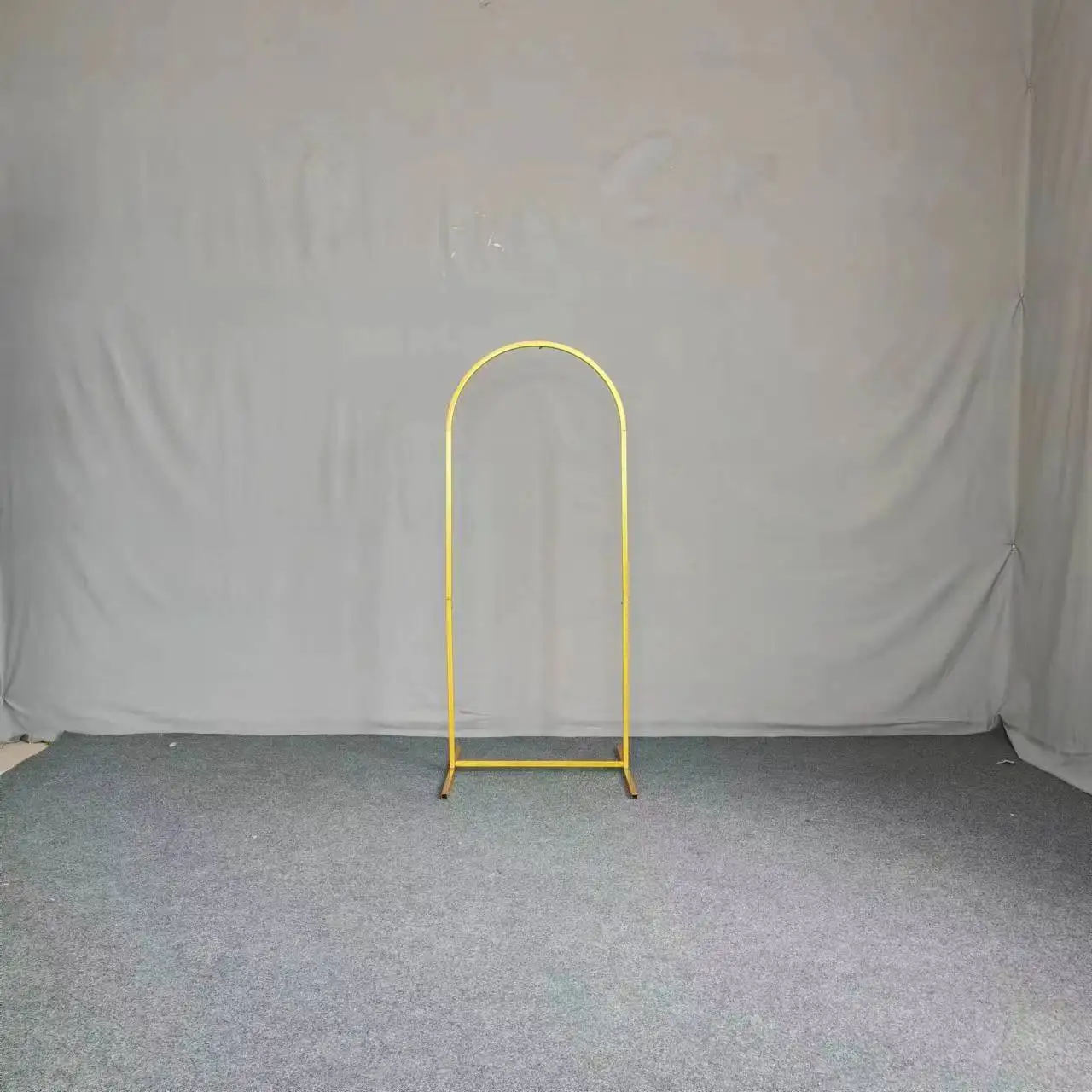 Wedding props Crown arch stage background Welcome decoration wedding iron arch backdrop stand wedding arch horn with flower