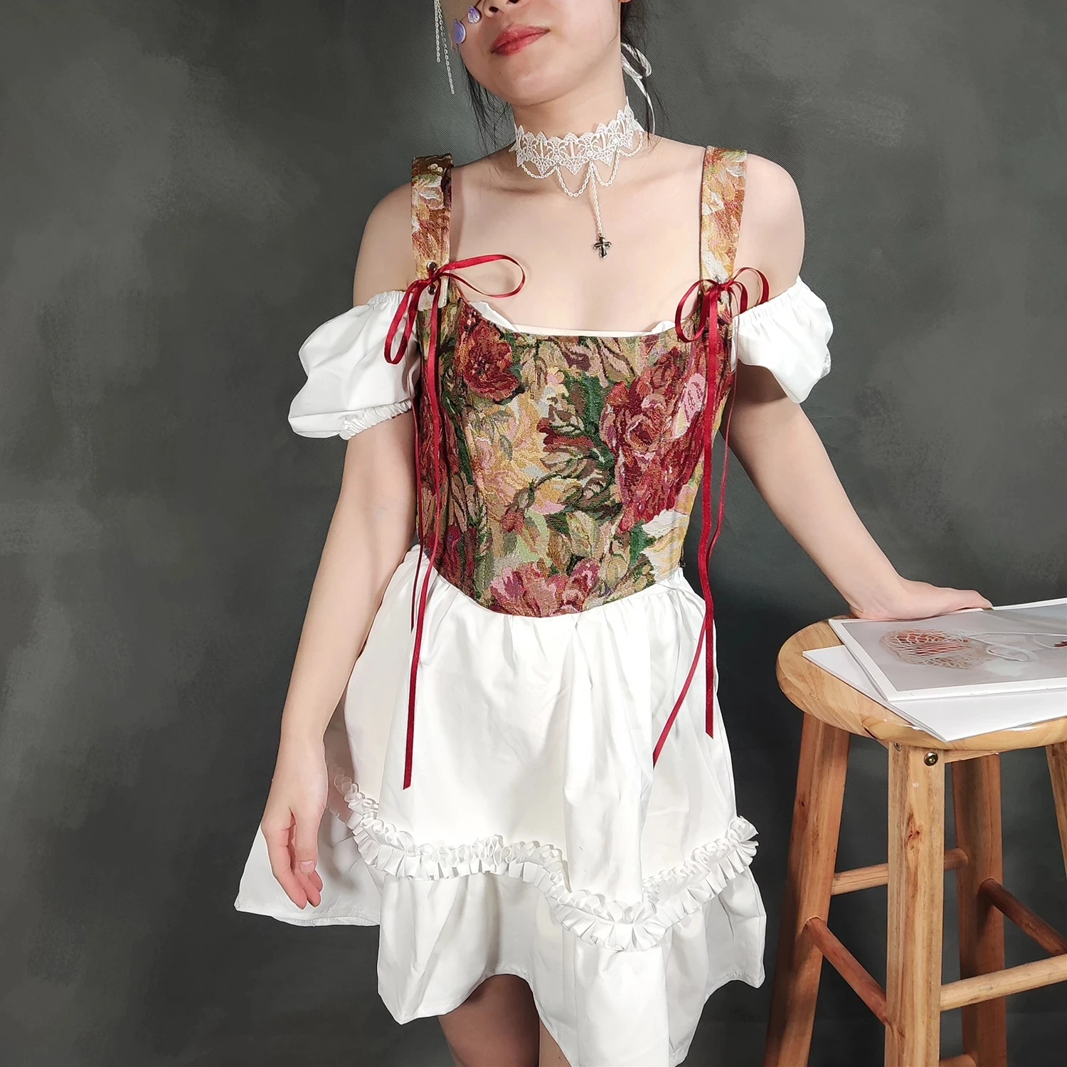 Spring New Corset Crop Tops Women Fashion Bandage Backless Summer Party Cute Tank Tops Off Shoulder