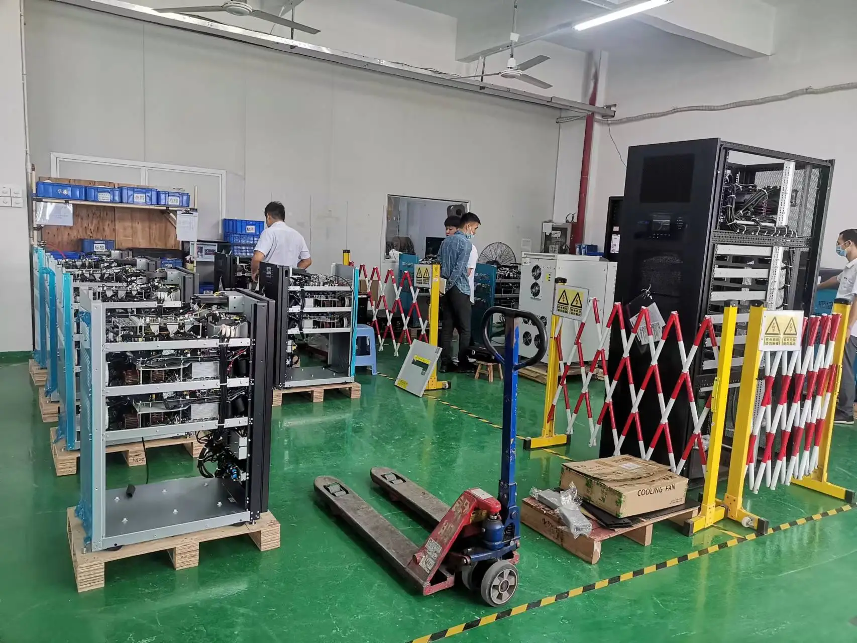 Single Phase High Frequency Online Tower UPS with 0.8 0.9 Power Factor 3Kva portable power station ups