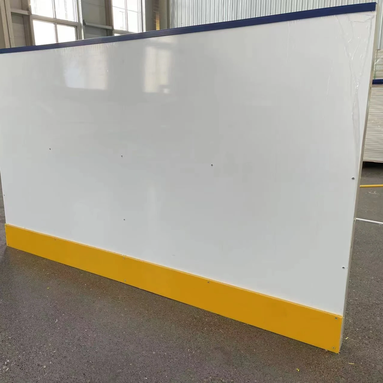 smooth and slide prroller skating rink dasher boards