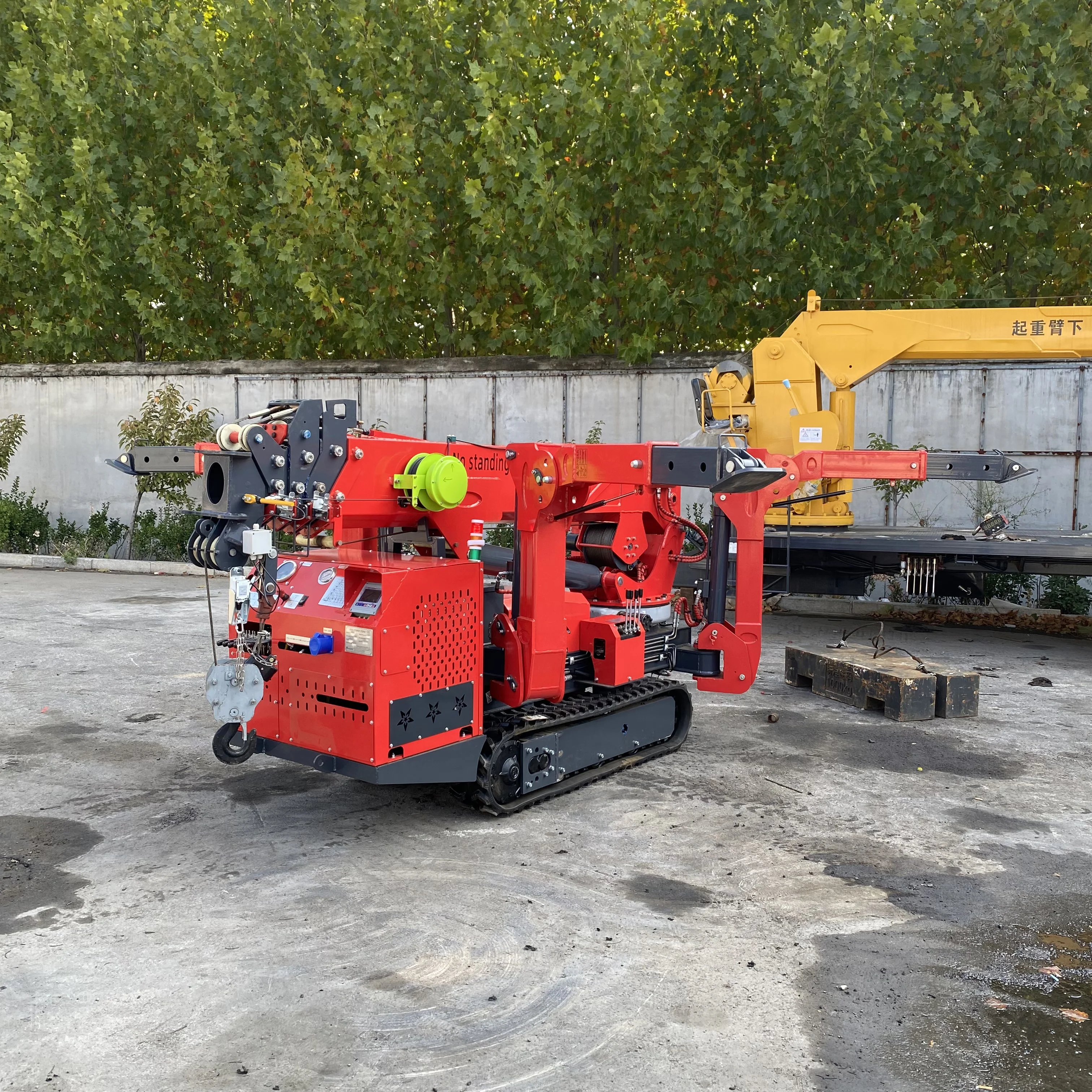 China Diesel Engine Drive Electric Spider Cranes Hydraulic Mobile Spider Crane 3 Ton Telescopic Small Price Mini Spider Crane