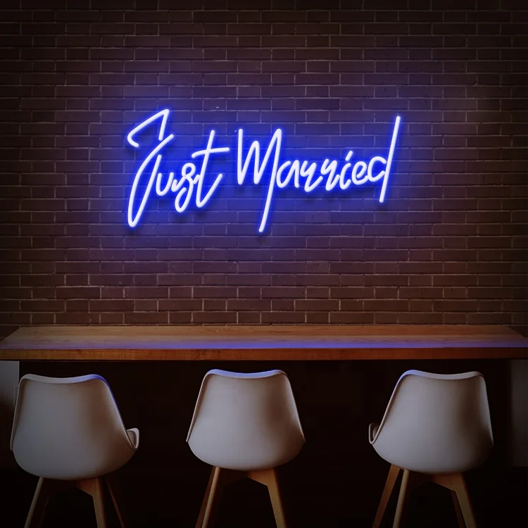 Koncept Drop Shipping 80cm New Arrival 12V 8W Party Home Birthday Event Electric Hanging Custom Just Married LED Neon Sign