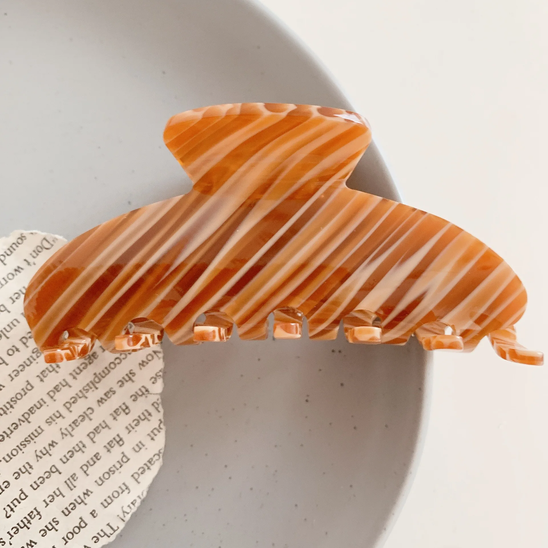 Custom 2023 spring 10cm strip hair clip claw cellulose acetate sharkhair clamps claw clip