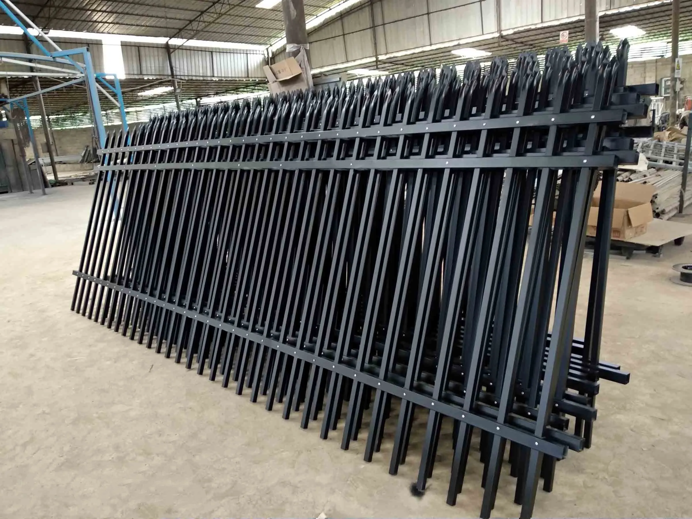 Hored wholesale galvanized metal Aluminum cheap fence panels garden Gate Security Ornamental Wrought Iron Fence
