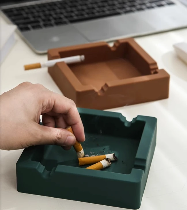 Cigar Accessories Gift Sets Silicone Plastic Cigar Ashtrays For Custom Cigars