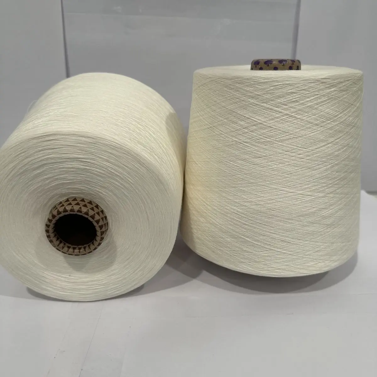Professional Manufacturer Tencel Silk Core Spun Blended Yarn Tencel Silk Blended Yarn