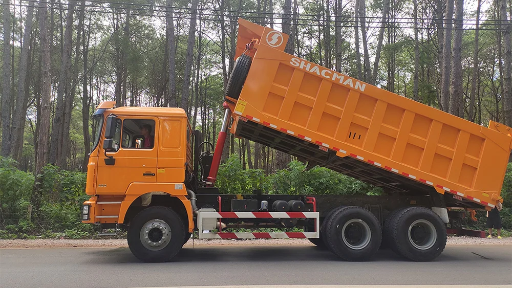 Грузовики Howo 6X4 Sinotruk 371Hp Sino Подержанный тягач