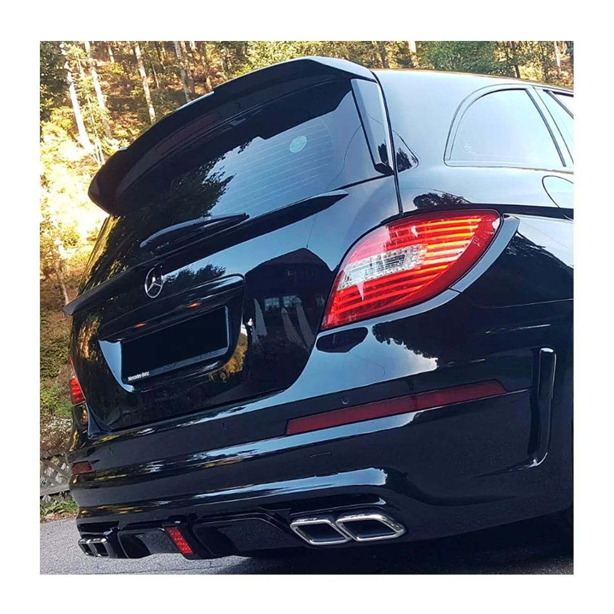 
 Комплект заднего спойлера ДЛЯ Mercedes R Class  