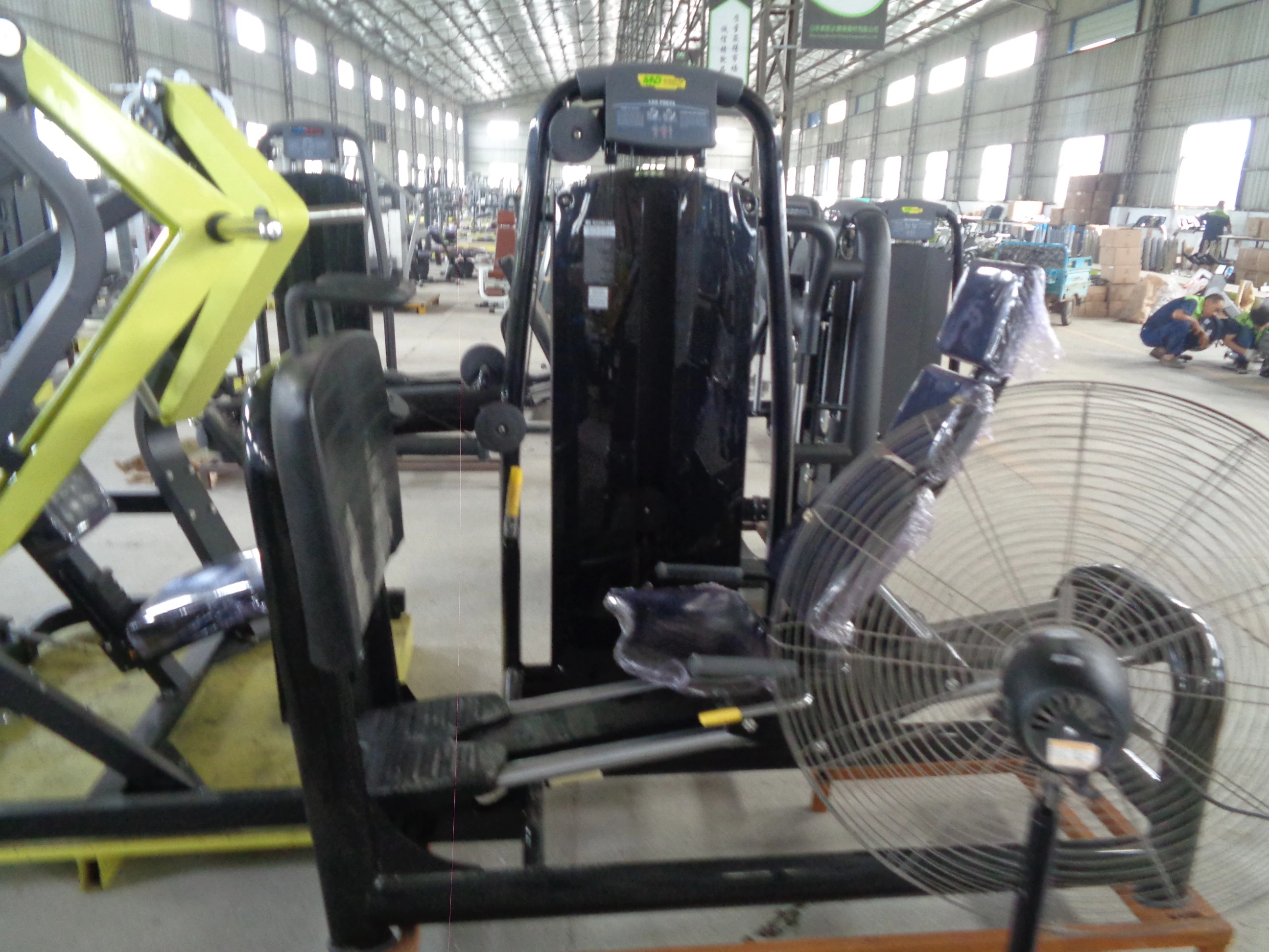 Factory Wholesale Pin Loaded Commercial Gym Machine exercise equipment Leg Press machine