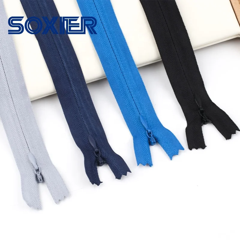 China Manufacturer Wholesale 3# Color Pants Invisible Nylon Zipper Tape for Garments