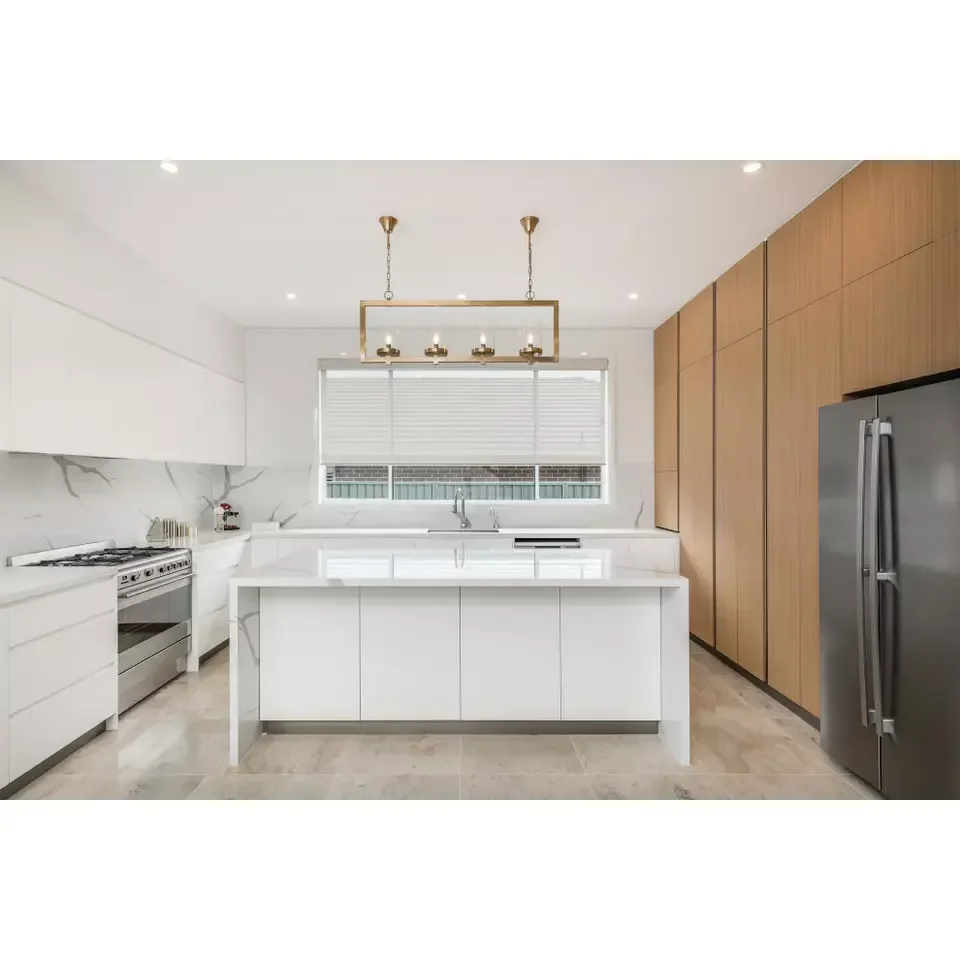 Free Sample New Design Plywood Carcass Material Wall Hanging Lacquer Kitchen Cabinet