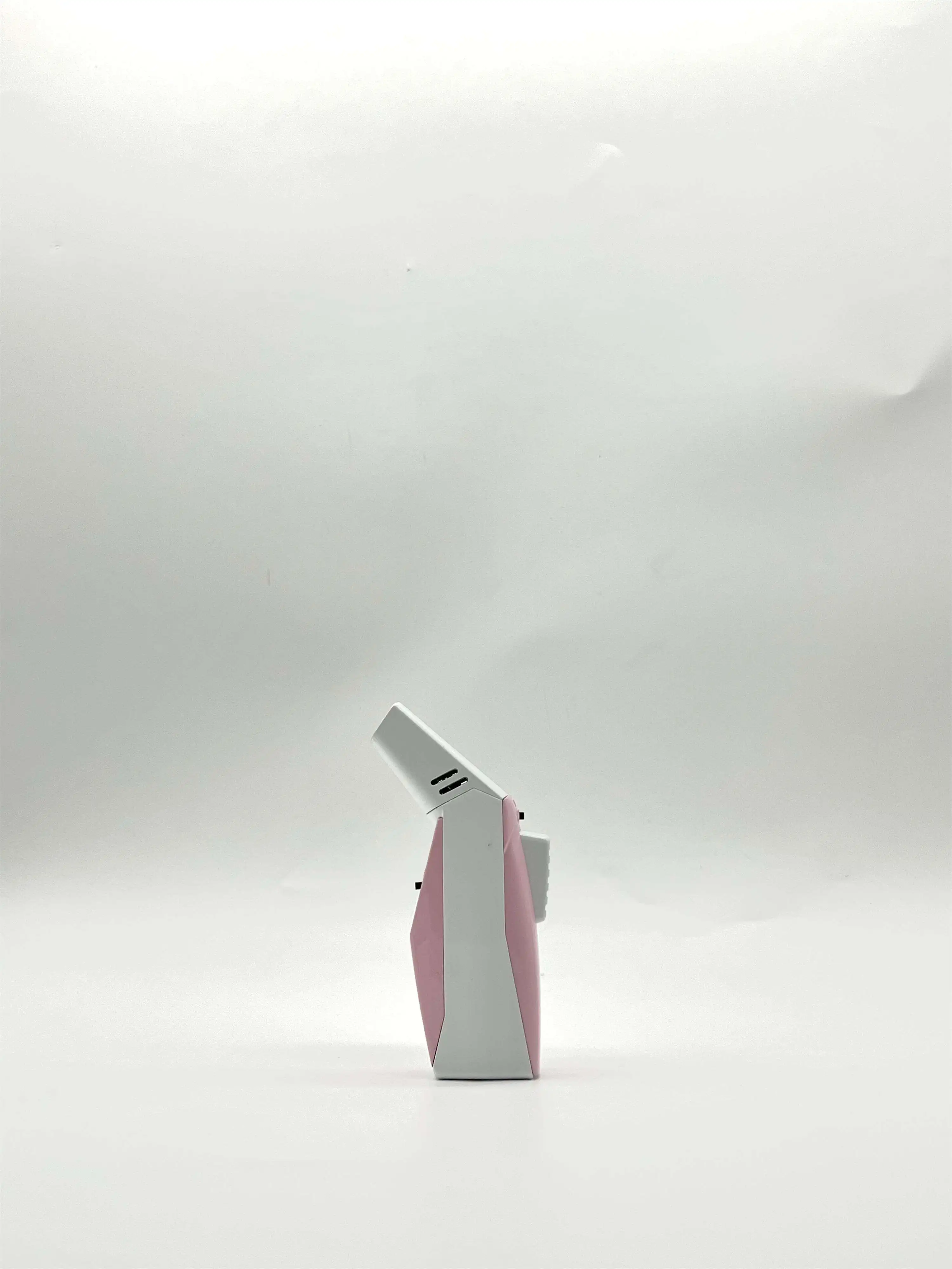 Оптовая продажа аксессуары для курения логотип под заказ ветрозащитные пластиковые зажигалки кемпинга путешествий сигар пламени