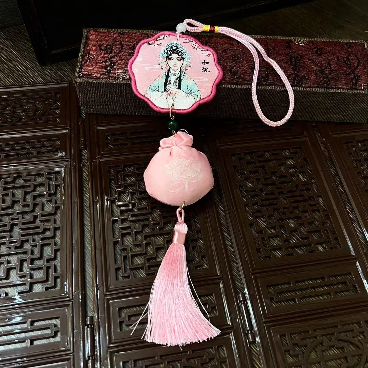 Embroidered Japanese Omamori Charm Amulet Hanging Sachet Lucky Charms Blessing Bag Pendant for Car