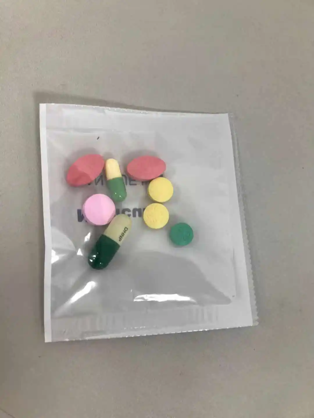 Pharmacy hospital nursing home Medicine vitamin  filling Automatic Tablet Capsule PillPack Packing Machine