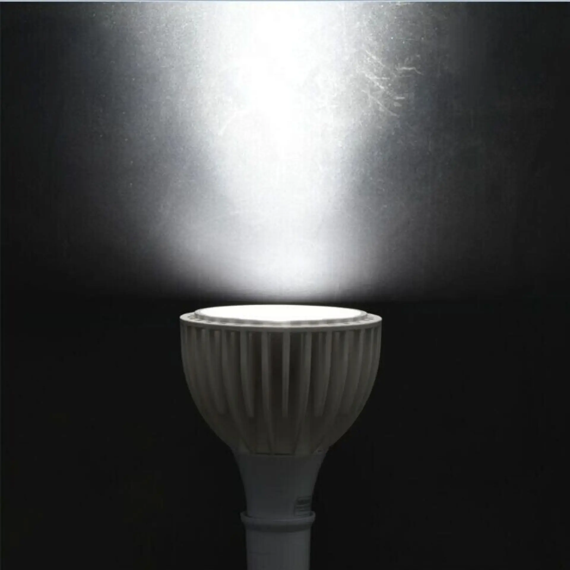 Thailand Waterproof Dragon Fruit Sunshine Greenhouse Led Grow Light Bulb