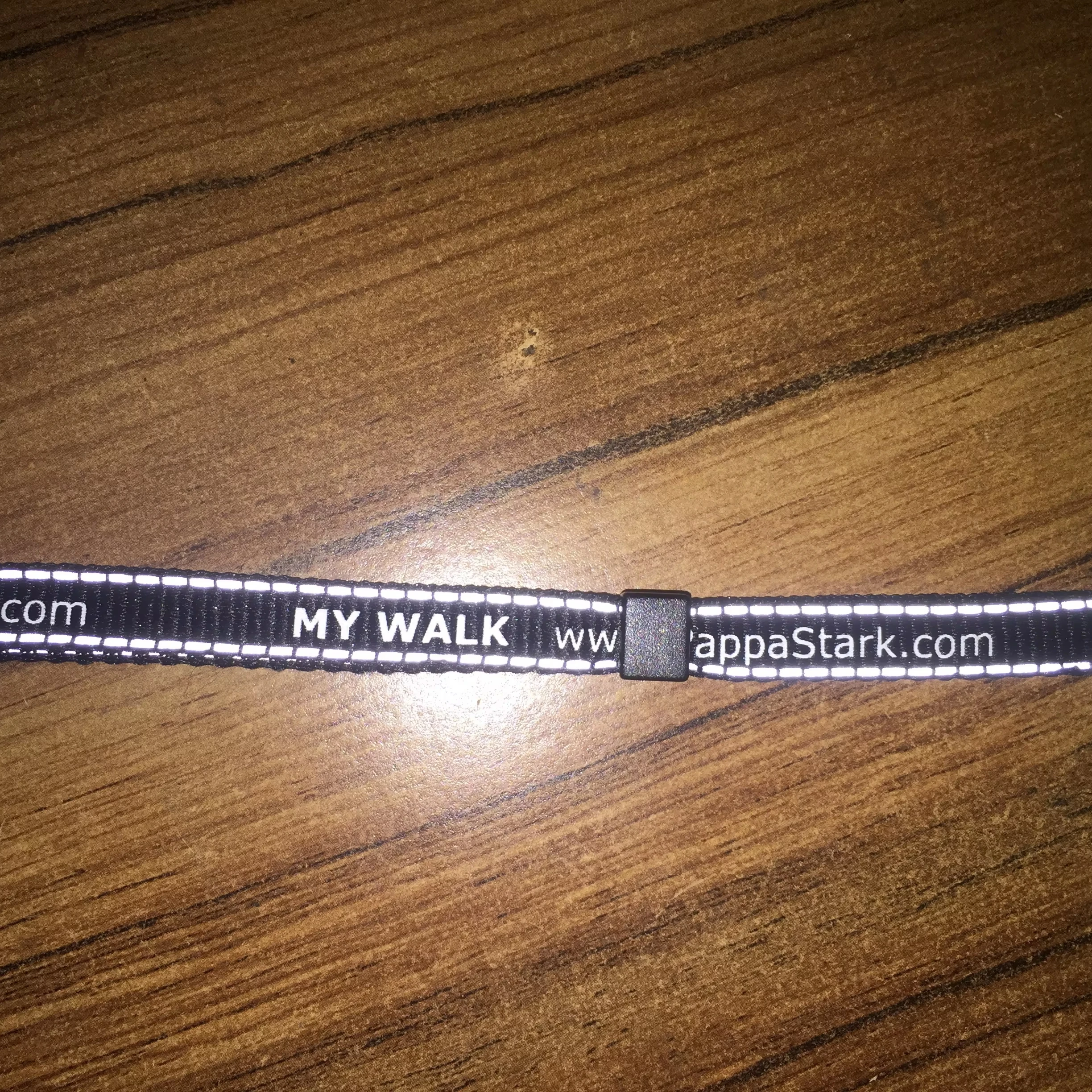 High quality custom short nylon screen printed reflective hand wrist strap lanyard with logo for pedometer anti-lost device