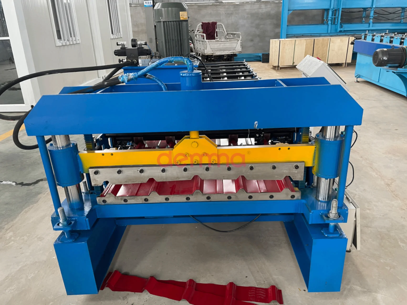 Hot Selling Quality Rib Type Roofing Sheet Roll Forming Machine