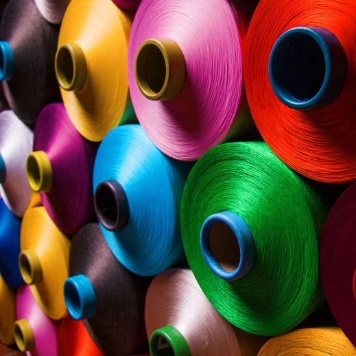Конкурентоспособная цена хорошее качество 100 Pct пряжа из полиэфирного волокна 150D 100% полиэстер Dty 150/48 цветной пряжи 15048