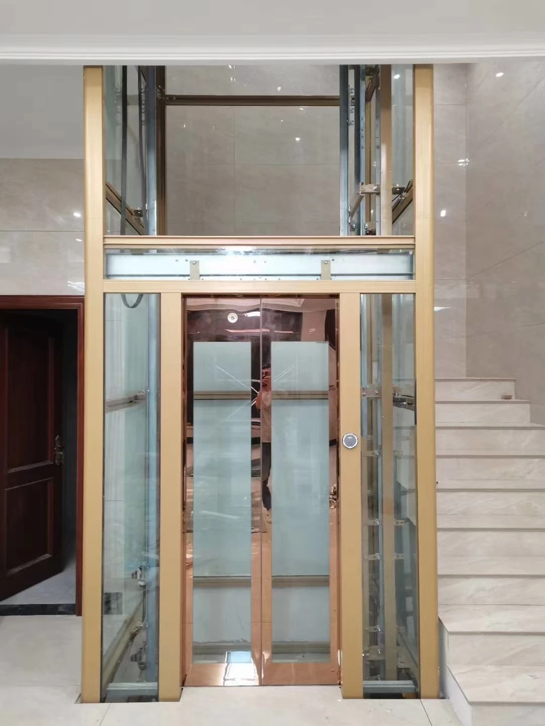 Popular Lifter Private Cheap Price Glass Cabins Design Customize Small Residential House Wheelchair Hydraulic Elevator