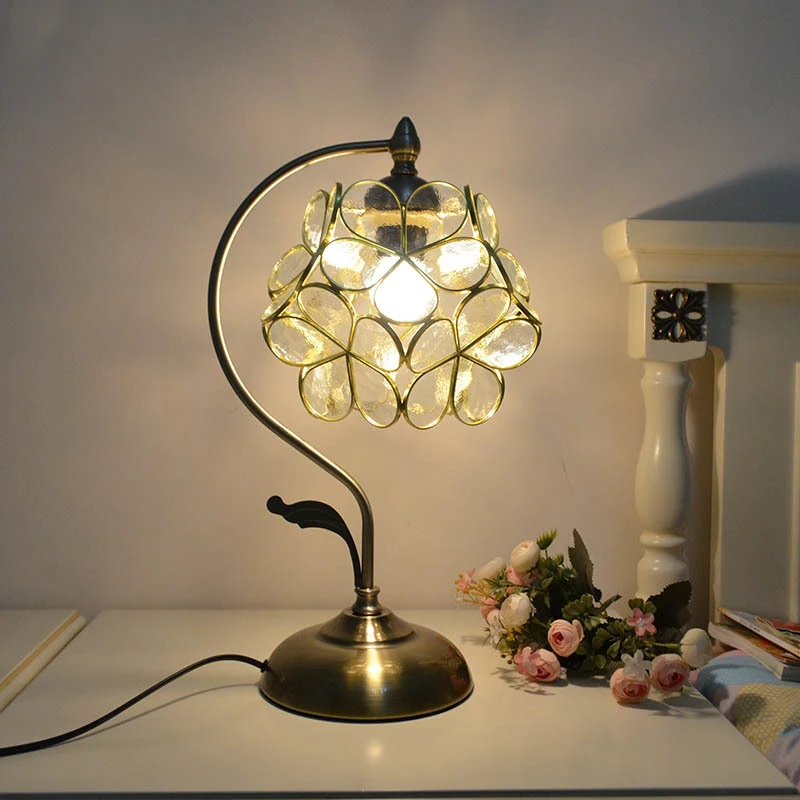 Limited Time Discount Beautiful Cherry Blossom Lighting Dining Table Decorative Glass FLower Desk Lamp