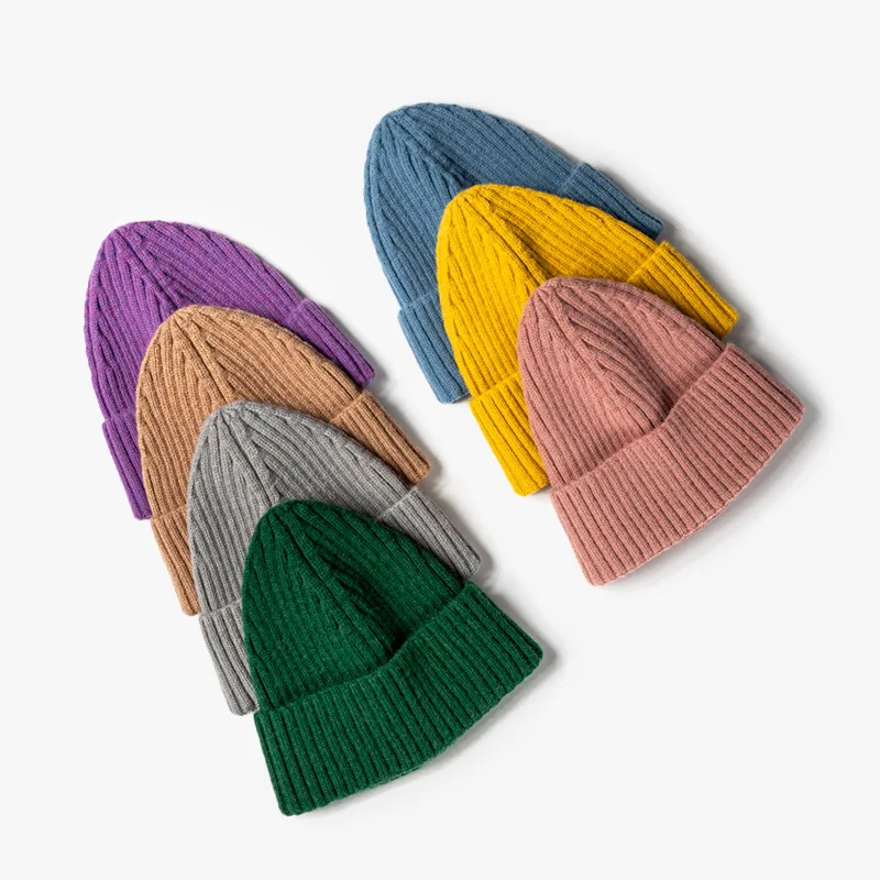 Wholesale High Quality Winter Promotional plain knitted beanie hat fashion custom logo outdoor winter hats