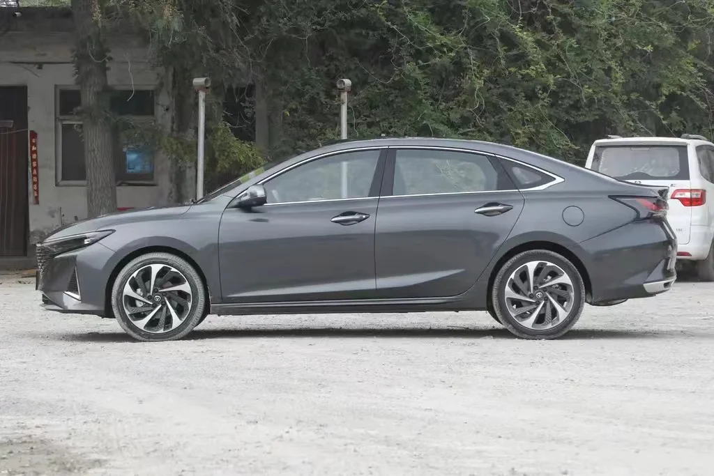 China Changan Automotive Changan Ruicheng Plus 2023 1.5t Navigation Type 4-door 5-seat 3-Box Sedan Automatic Gasoline New Car