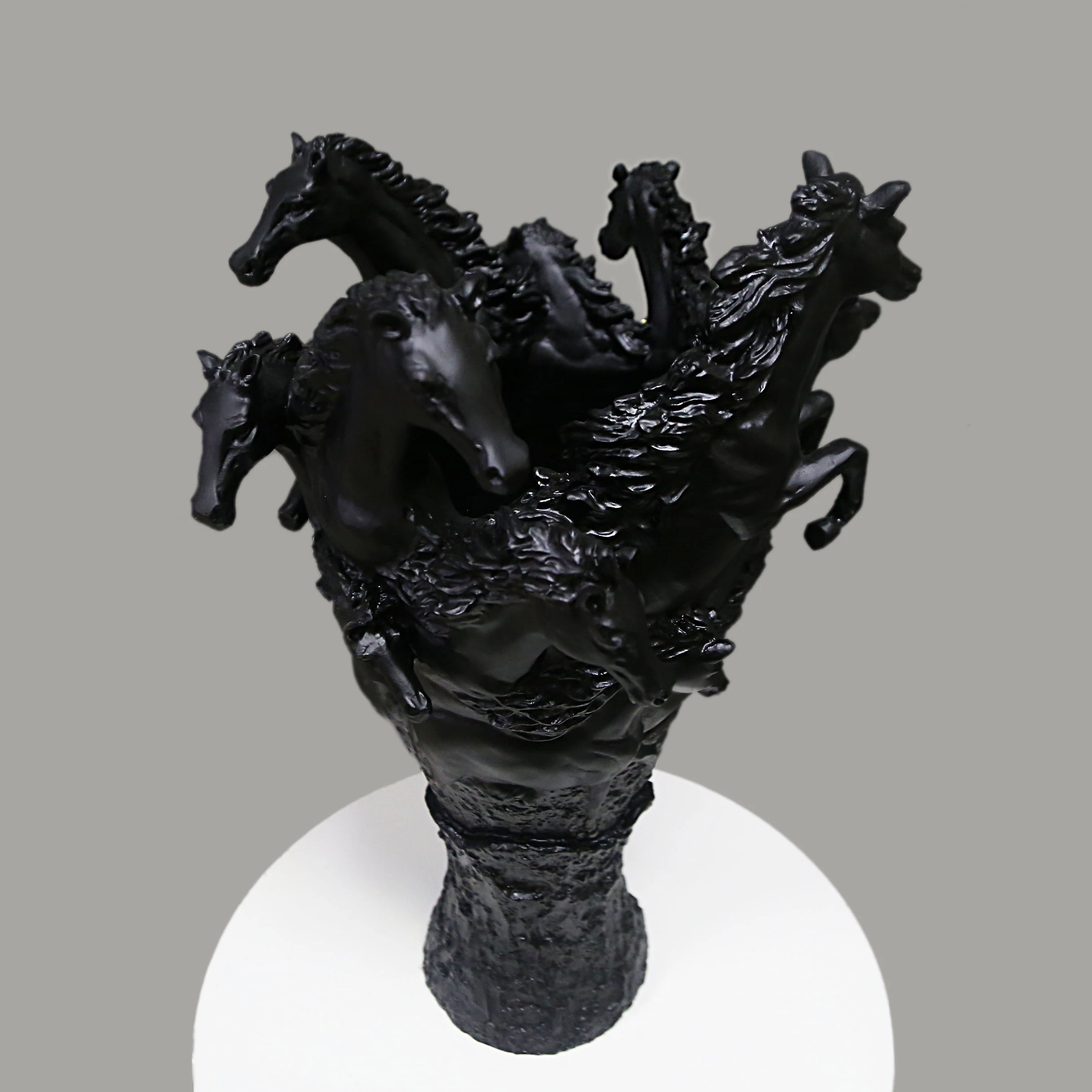 Latest daum style big size crystal   horse  vase for  home wedding decoration hotel villa ornament