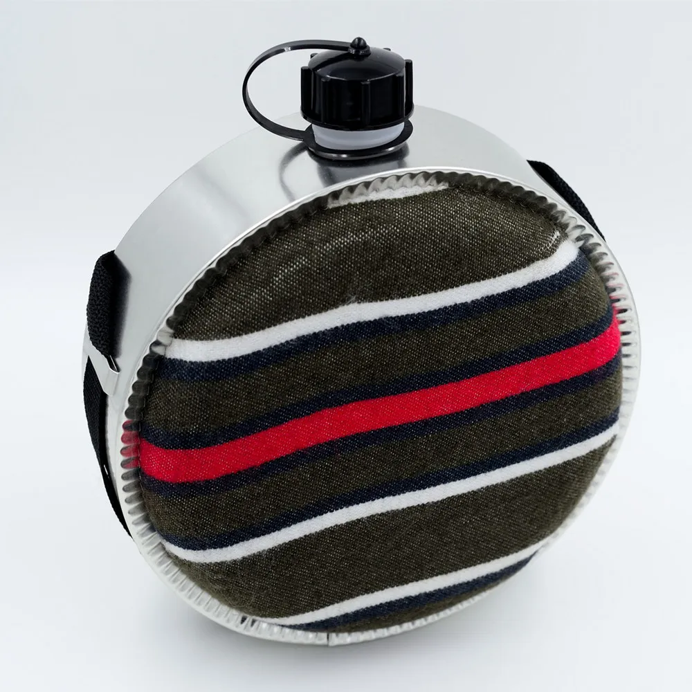 Classical 1900ml  stripe pattern blanket cover circle PE drink bottle water canteen for outdoor