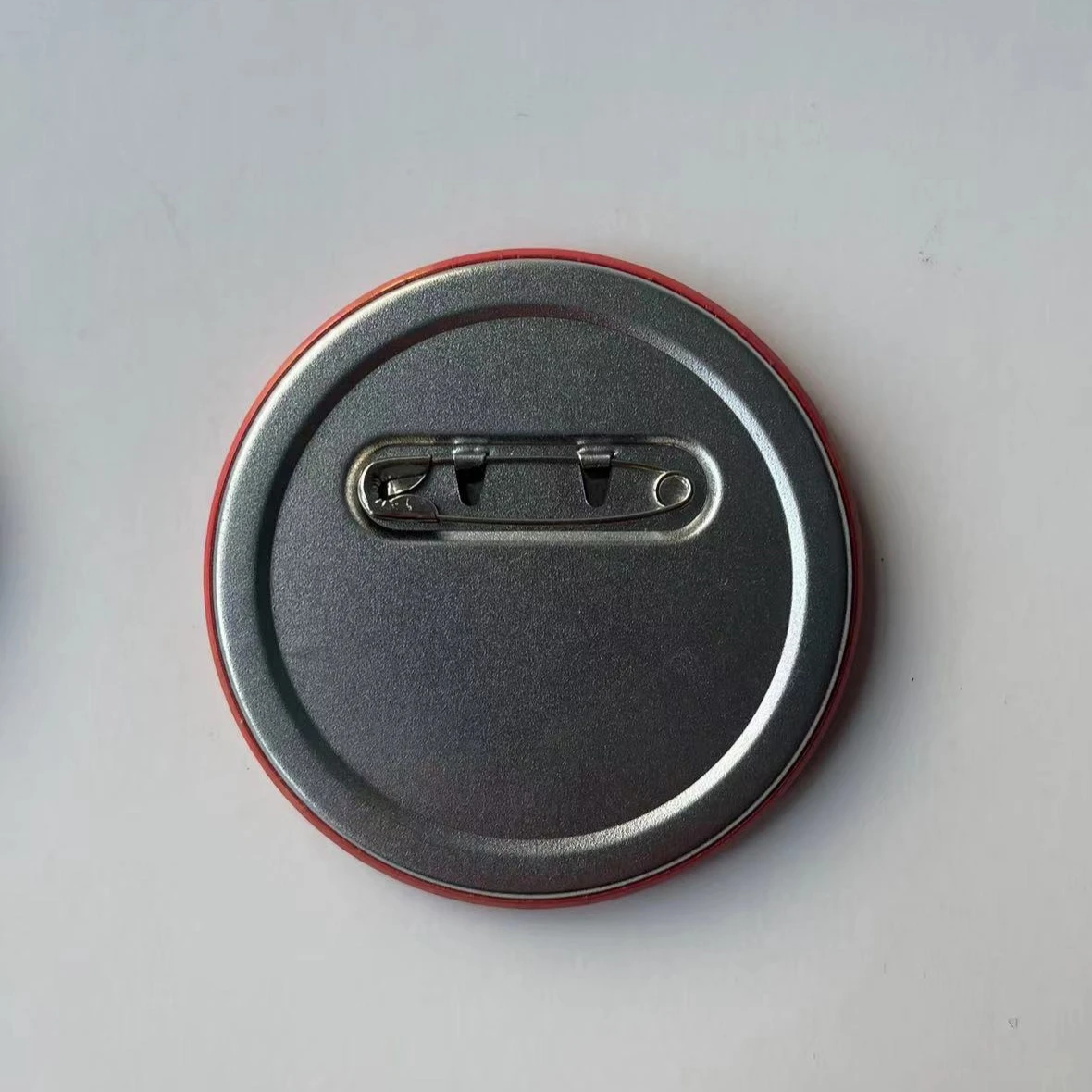 Factory Wholesale Round Tinplate Badge Buttons Custom Printed Logo Blank Metal Badge Pins Button Brooch Badge For Promotion