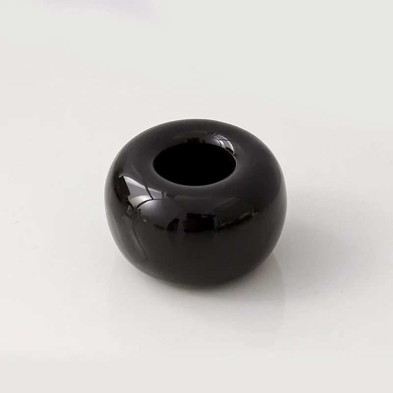 Personality Simple Ceramic Base Nordic Frame Ceramic Family Toothbrush Holder Stand
