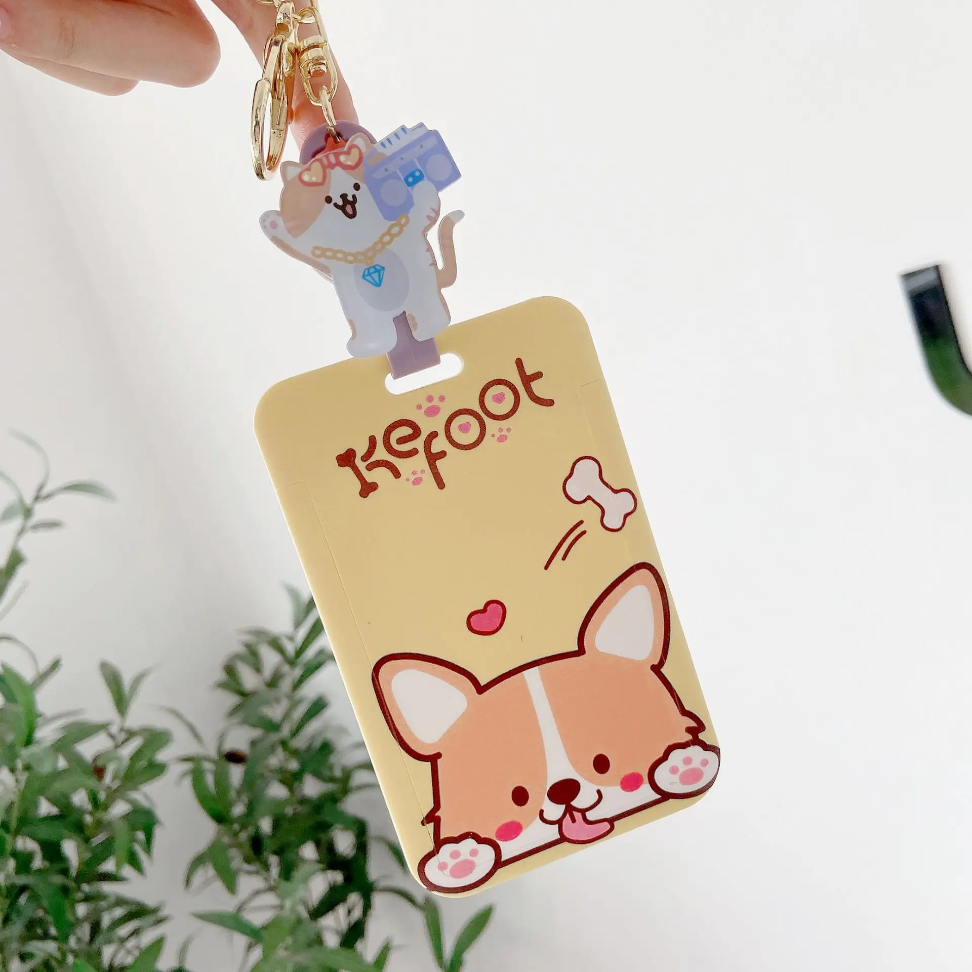 Keychain Card Holder Lovely Cartoon Dinosaur Rabbit ABS Plastic Badge Student Name Tag Cards Case with Scalable Easy Pull Buckle