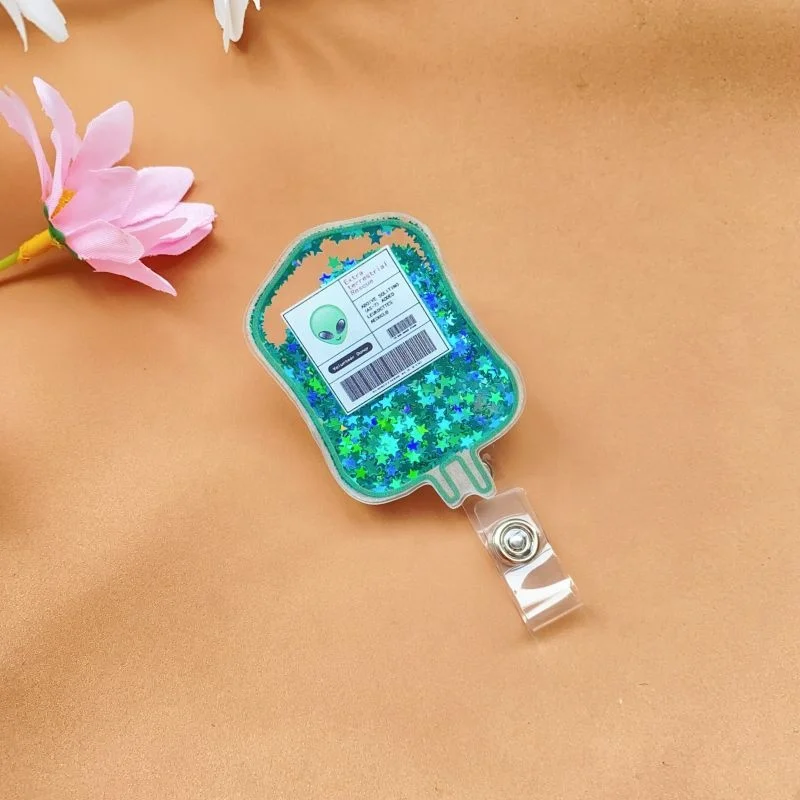 Hot Sale Acrylic Shaker Blood IV Bag Alien Smile Badge Reel Nurse Accessories ID Card Holder Retractable Badge Reel Badge Holder
