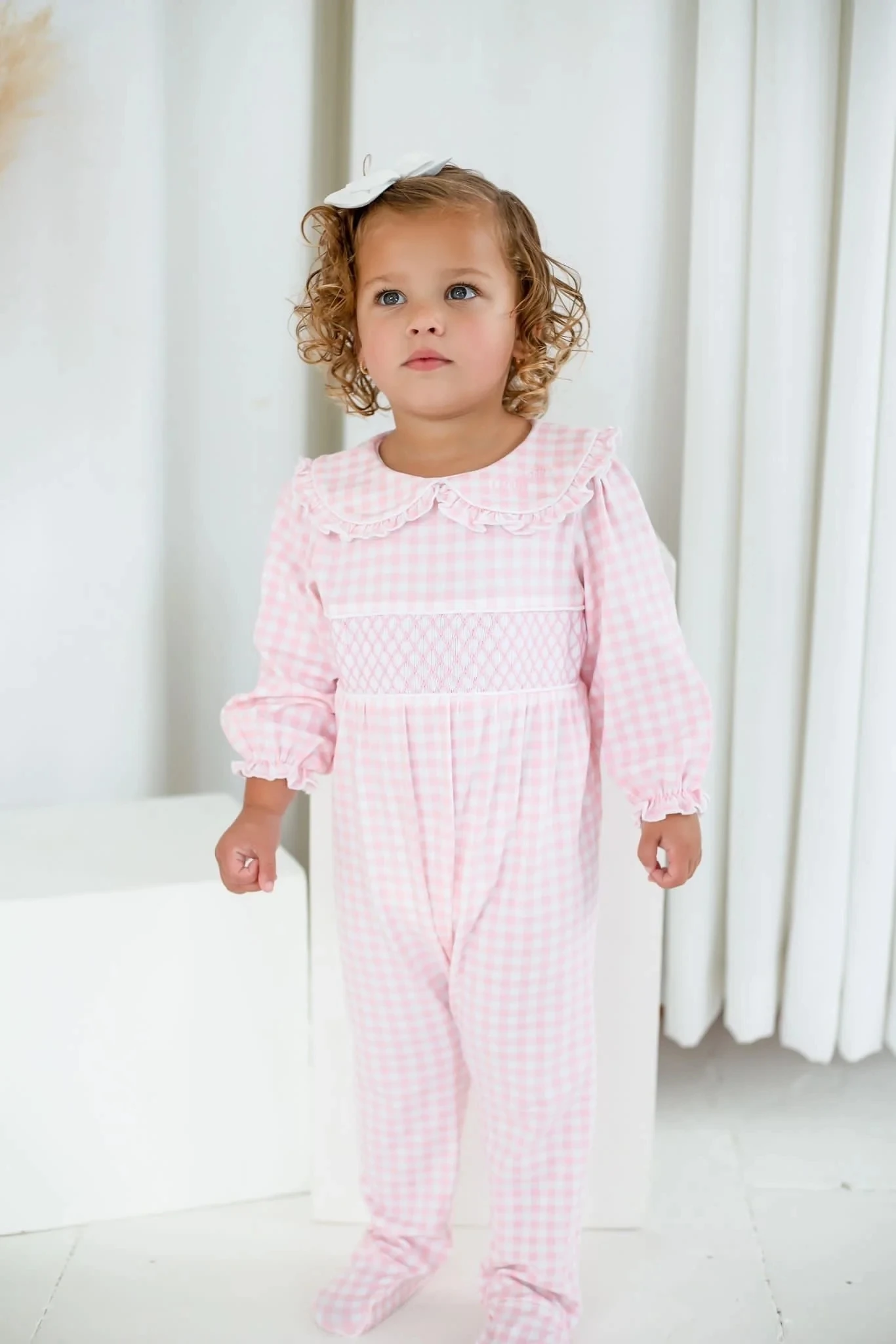 Custom Cotton Gingham Dreams Smocked Baby Pajamas Bubble Footie Ruffle Long Sleeve Toddler Onesie Bodysuit Baby Girl Romper
