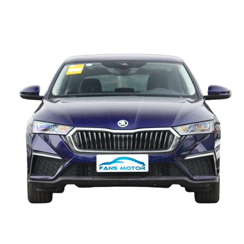 2024 2025 Blue Color 200km/h 5 Door 5 Seat Hatchback Luxury Edition Skoda Octavia China Car