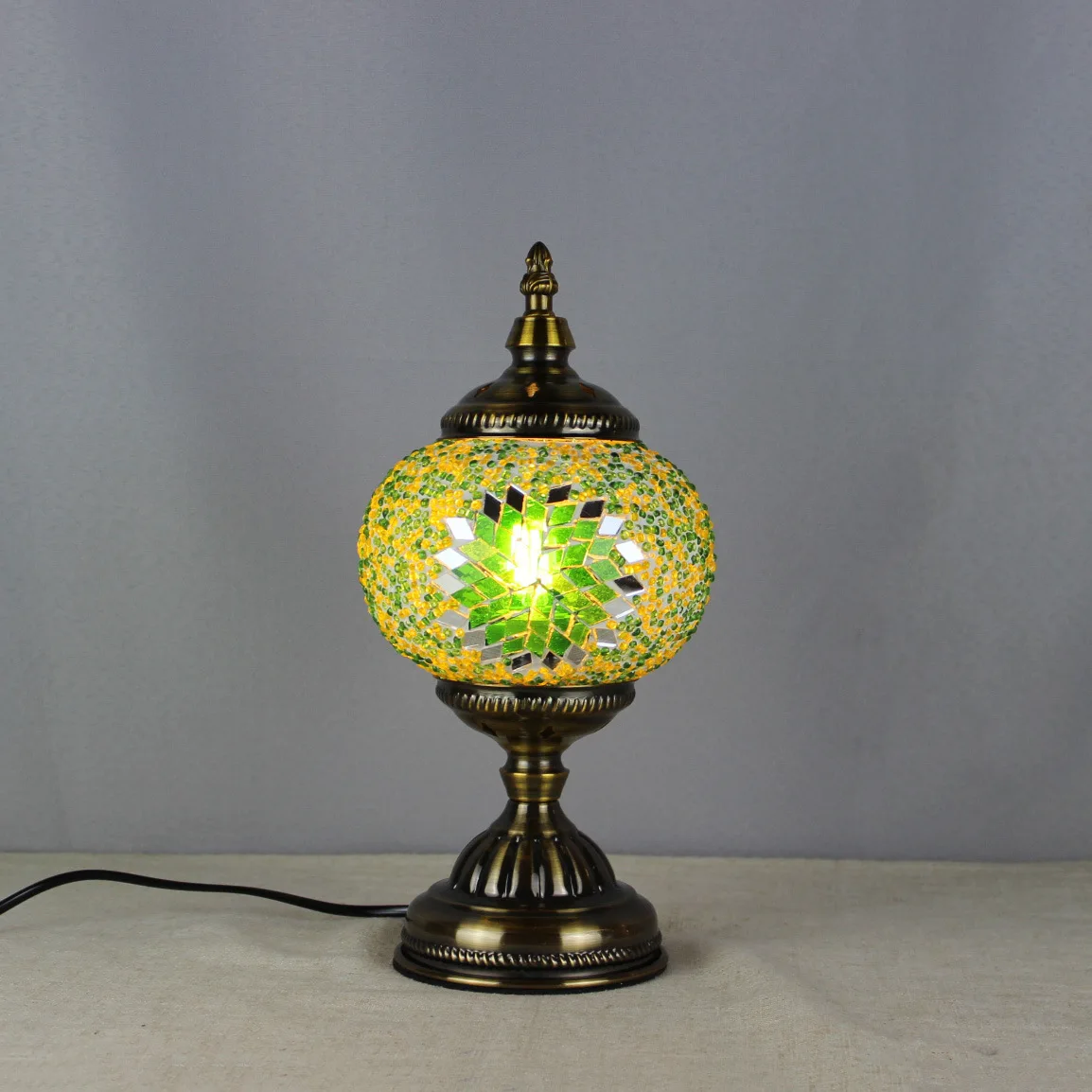 Turkish Mosaic table lamp  Turkish brass living room color glass luxury table lamp