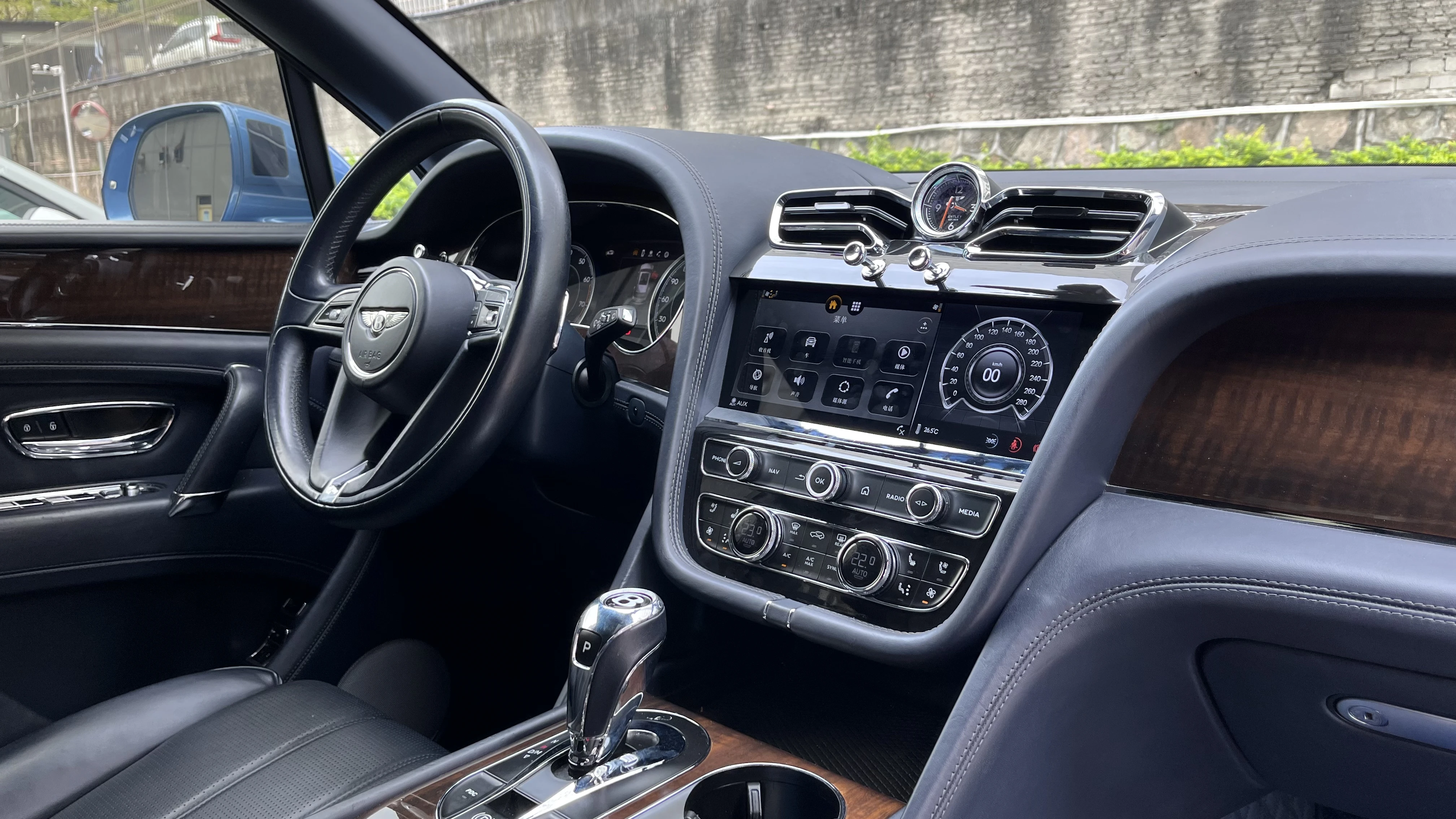 Qualcomm Car DVD Player For Bentley bentayga 2016-2023 Radio GPS Navigation Multimedia Stereo dsp carplay