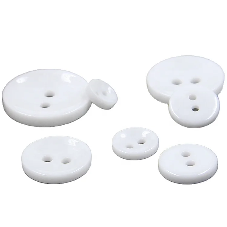 Wholesale Super Quality 2 Holes White Chalk Button For Garment button