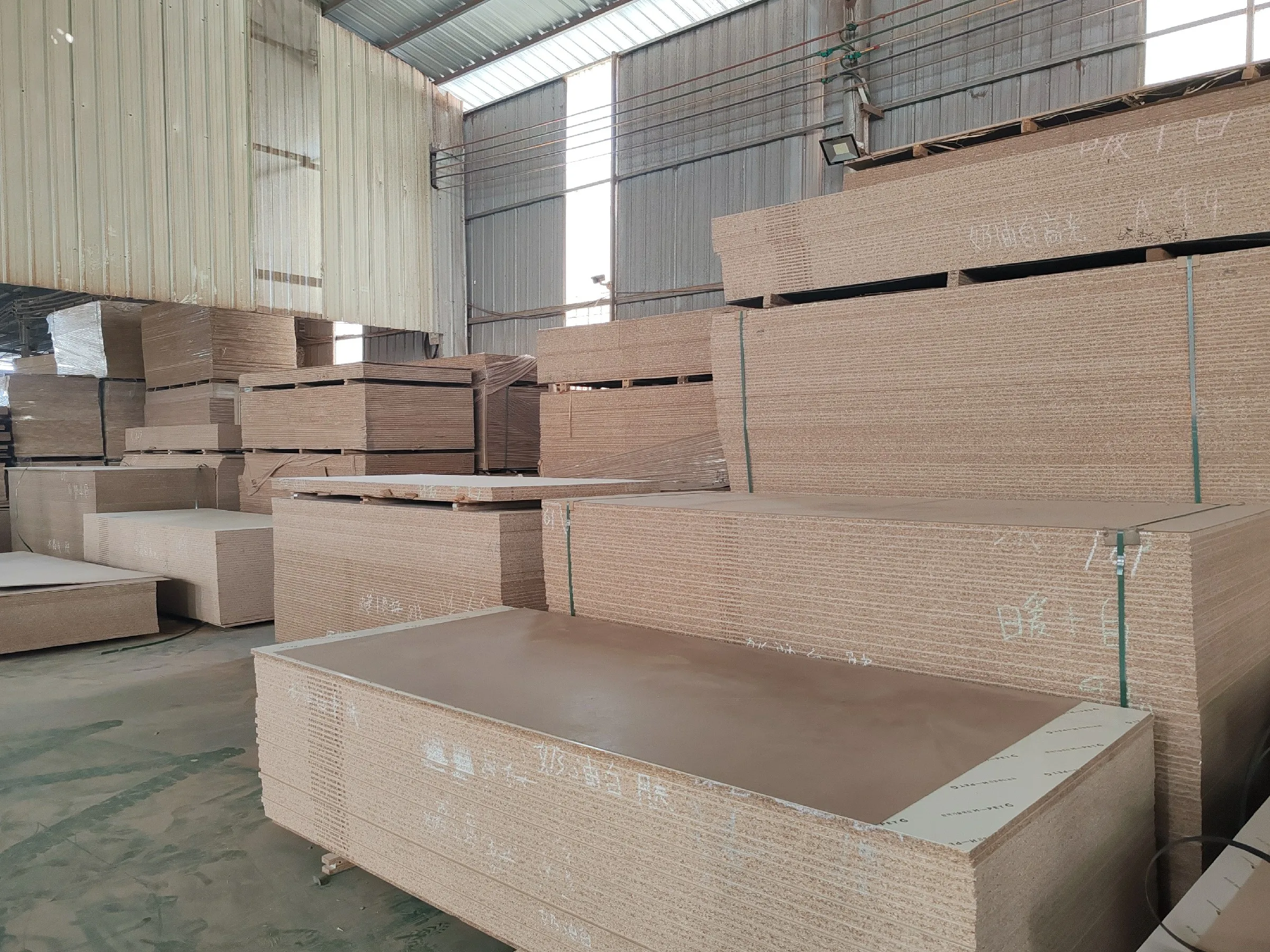 hot sale pine materials wooden plywood osb 18mm wholesale price osb boards from china osb sheets factory