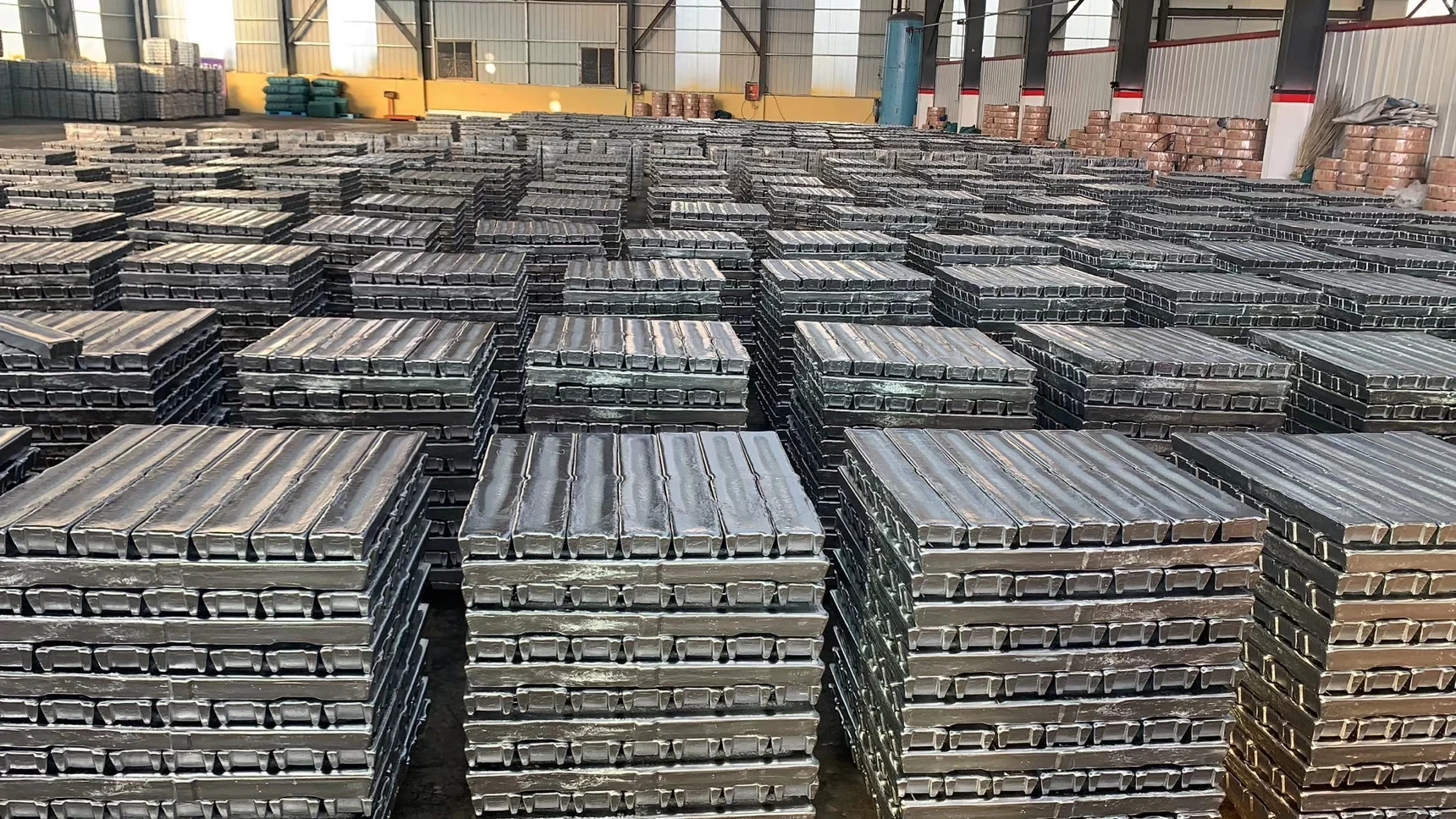 Hot sales  ADC12 aluminum ingot aluminum alloy