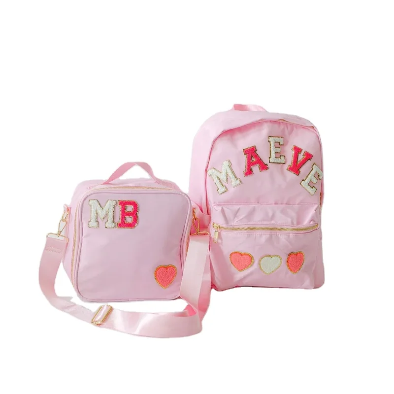 Детский рюкзак с клубничным узором