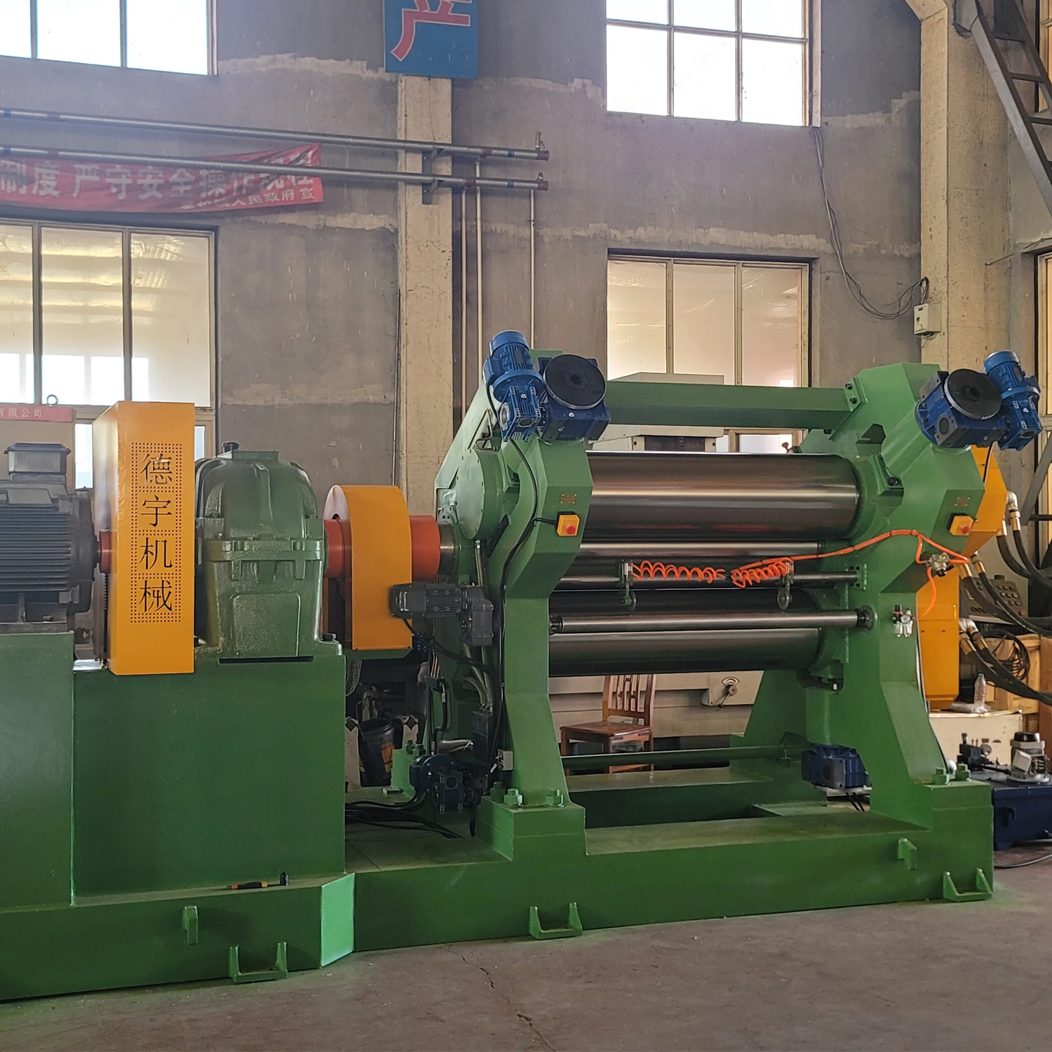 High capacity three roll calendar machine for rubber XY-3 710 x 1800