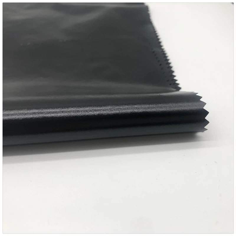 70D * 70D горячая Распродажа 210T нейлоновая тафта с покрытием блестящая полиуретановая пленка для одежды